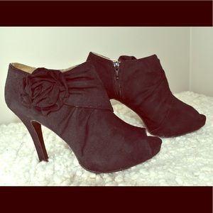 Mossimo Black Open Toe Bootie